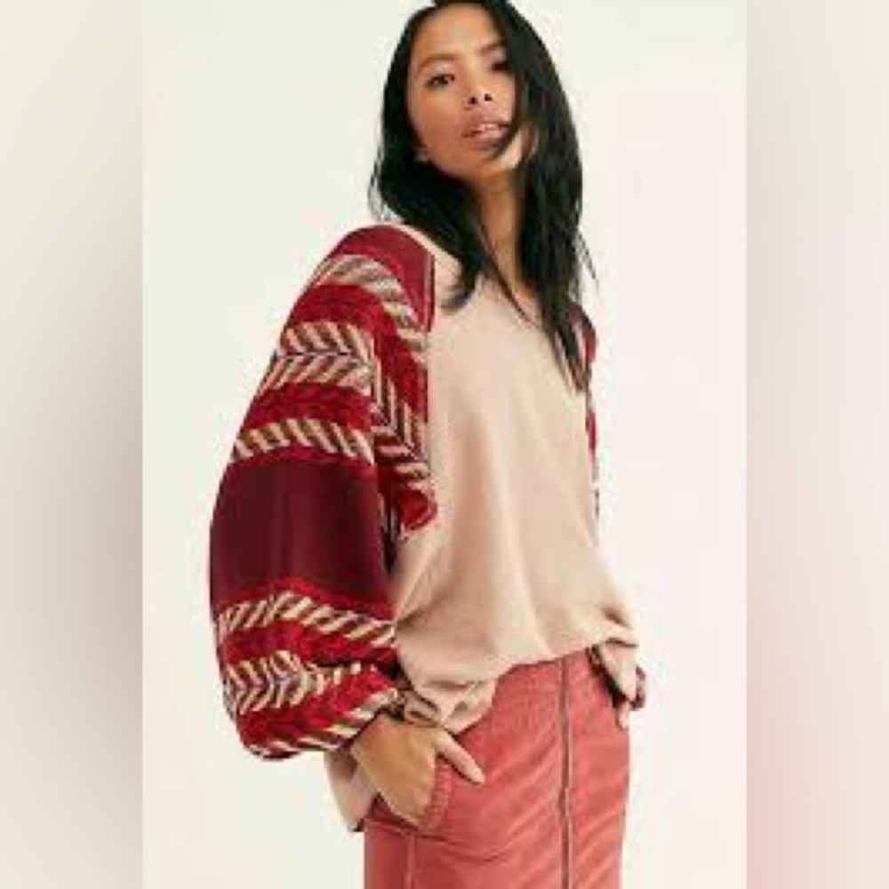 Free People Beige and Red Patterned Balloon Sleeve Sweater